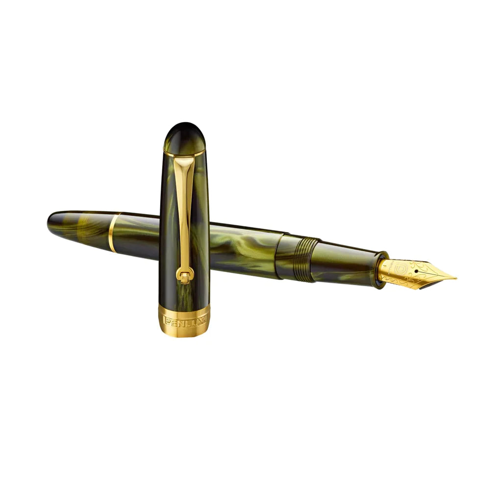 Penlux | Masterpiece Delgado | Fountain Pen | Moss Body | Green | Piston Filling Penlux
