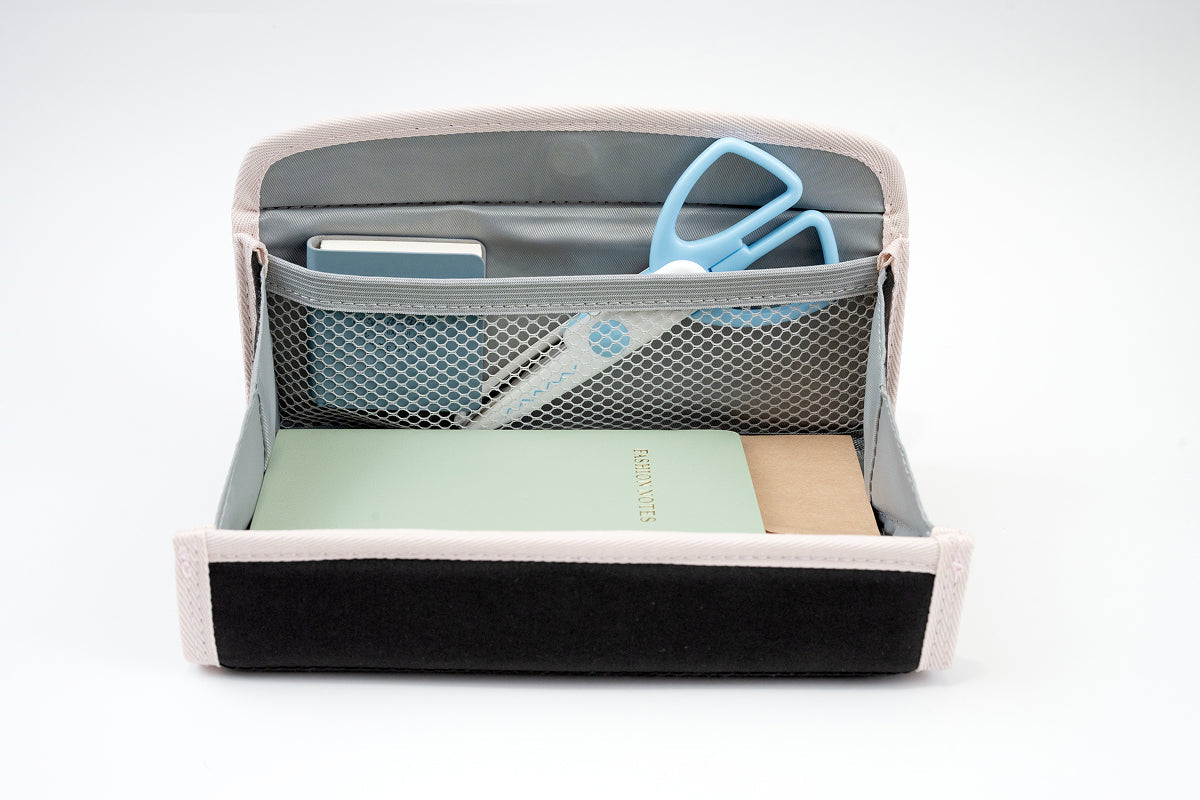 Magnetic Lock Pouch - Black Kidgets