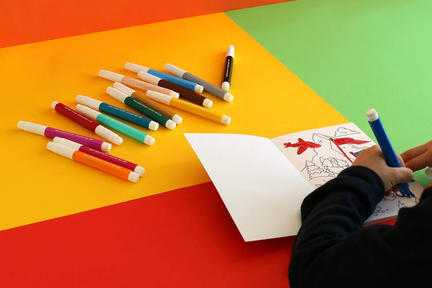 Caran D'Ache Swisscolor Travel Kit: Water-Soluble Pencils, Pastels & Creative Set