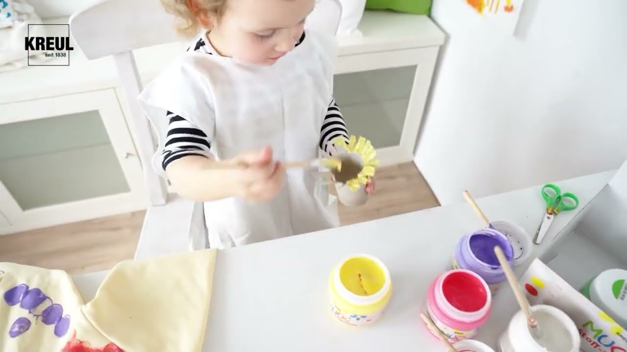 MUCKI Finger paint for fabrics 150 ml