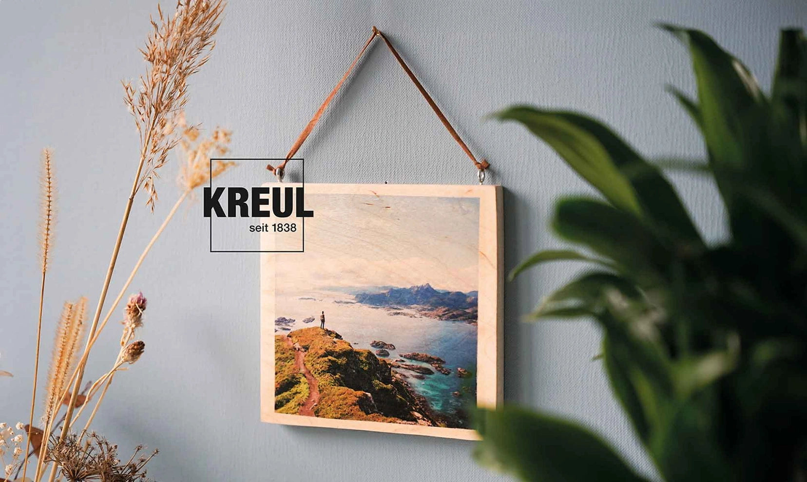 KREUL Foto Transfer Potch for transferring photos onto wood and décor