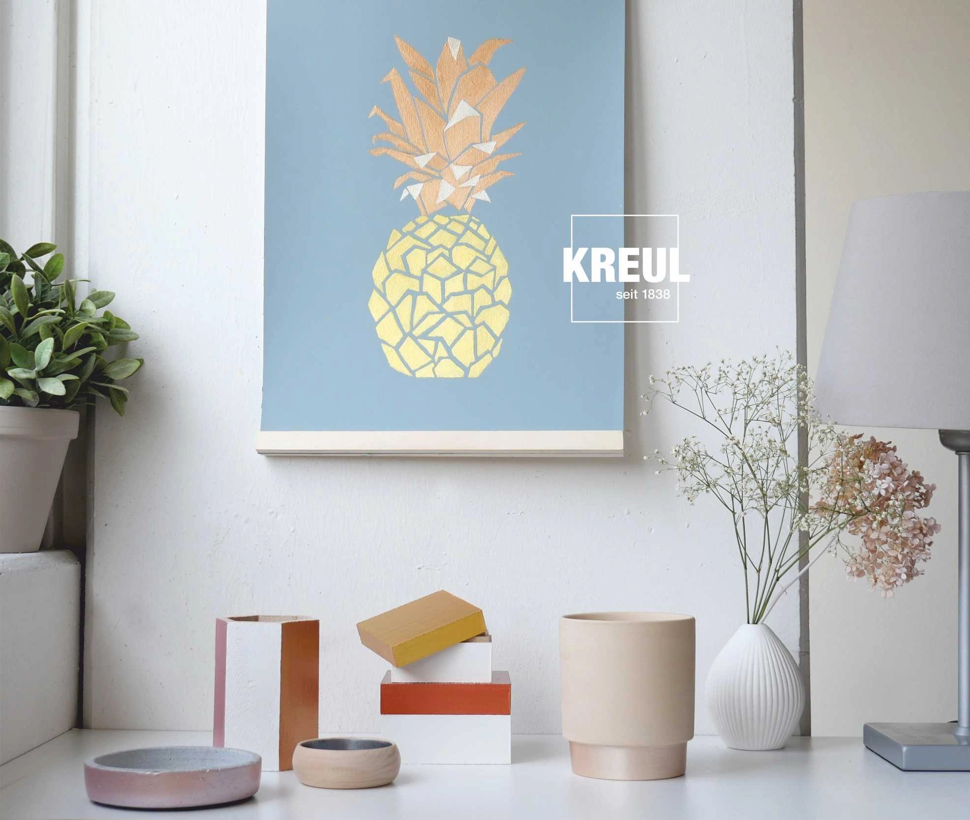 Applying KREUL acrylic metallic paint for smooth glossy metallic finish