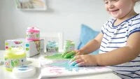MUCKI finger paint neon colours packaging box