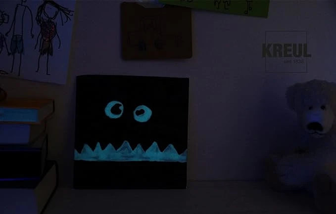MUCKI Kids Glow-in-the-Dark Paint 150 ml jar with night glowing artwork for children