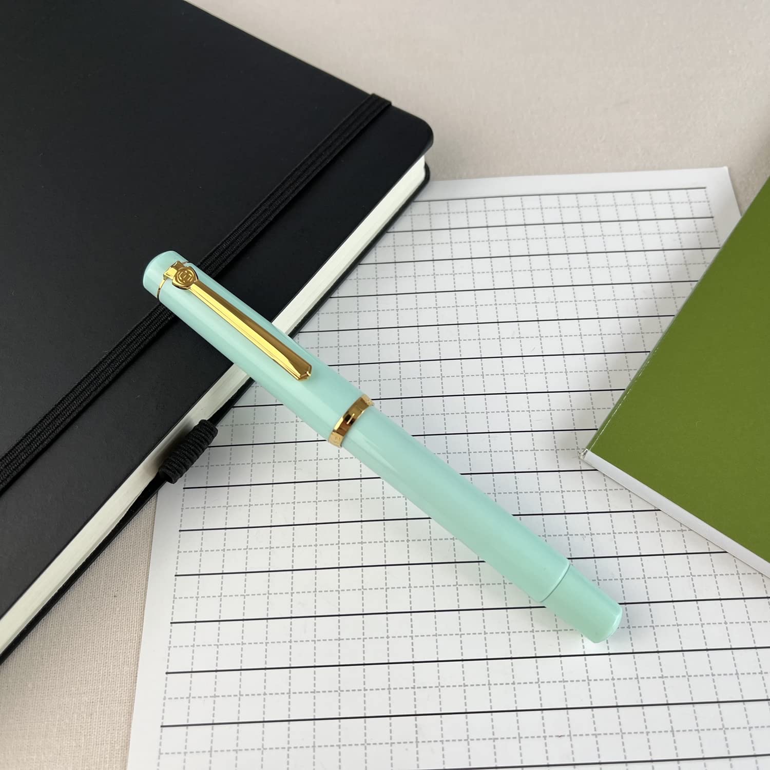 Scrikss | 419 Legendary | Fountain Ink Pen | Medium Nib | Gold Plated | Glossy Mint Barrel Scrikss