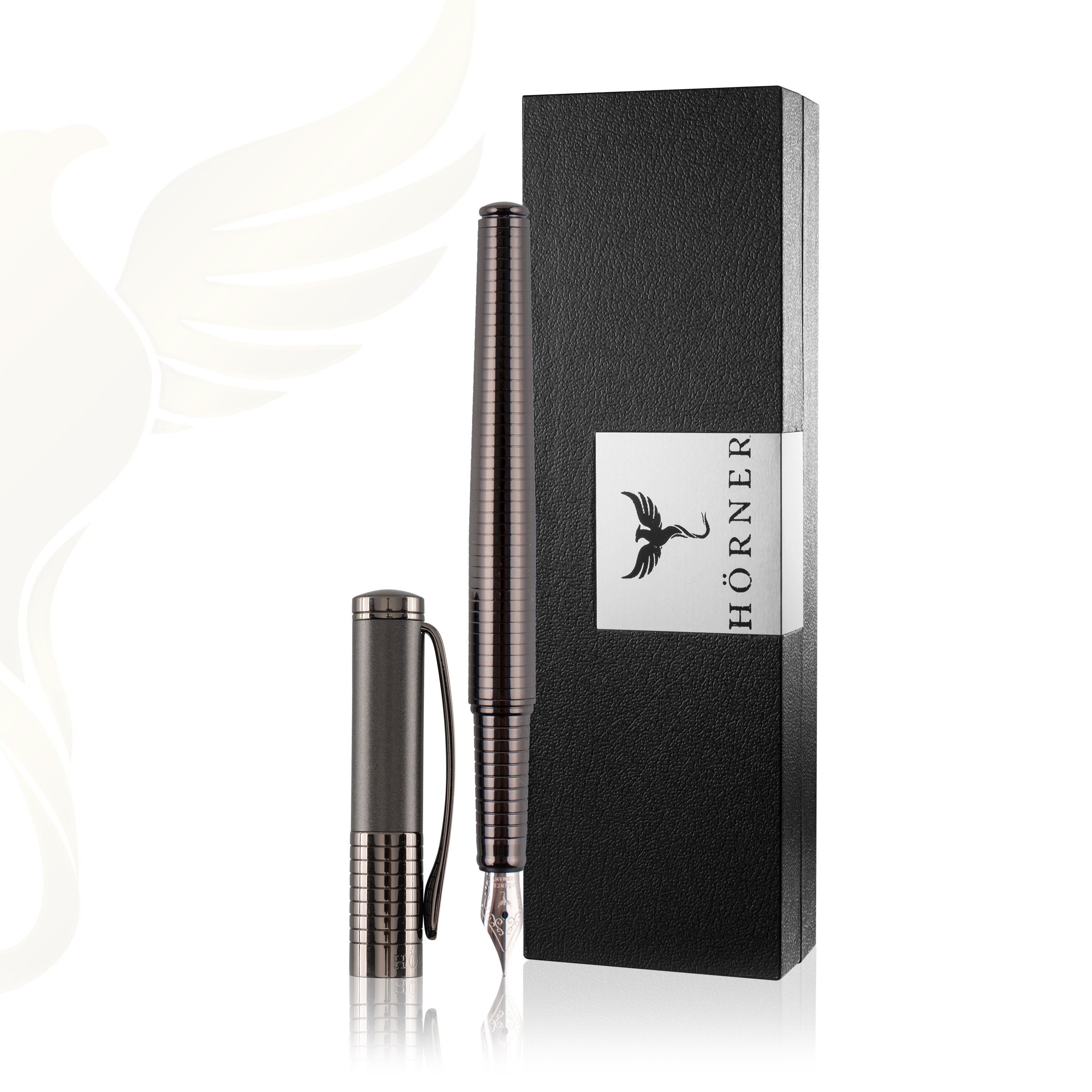 Horner | Fortress | Fountain Pen | Gunmetal Horner