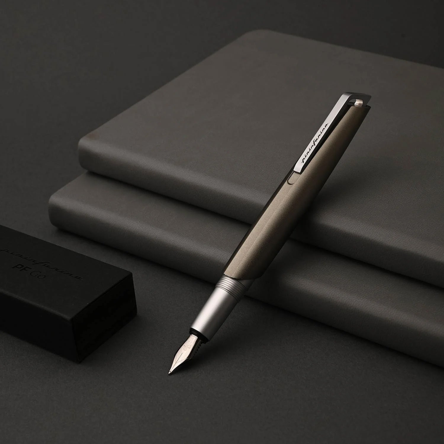 Pininfarina | Pf Go | Fountain pen | Titanio Pininfarina