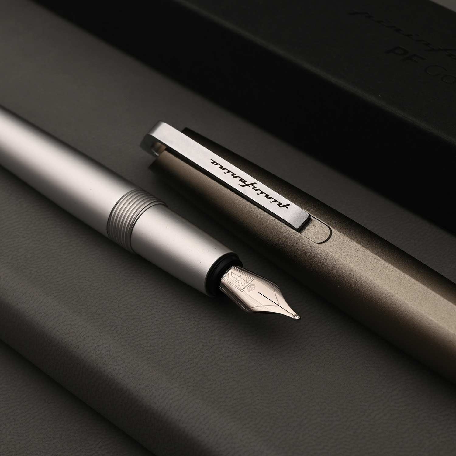 Pininfarina | Pf Go | Fountain pen | Titanio Pininfarina
