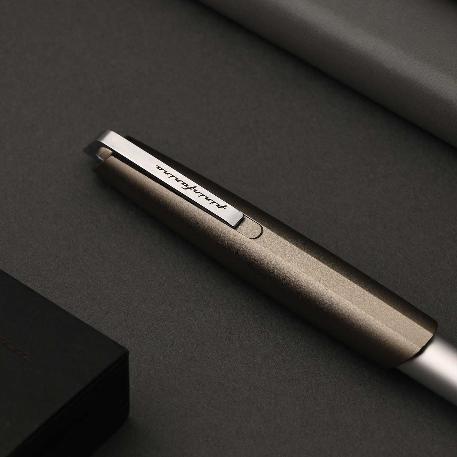 Pininfarina | Pf Go | Fountain pen | Titanio Pininfarina