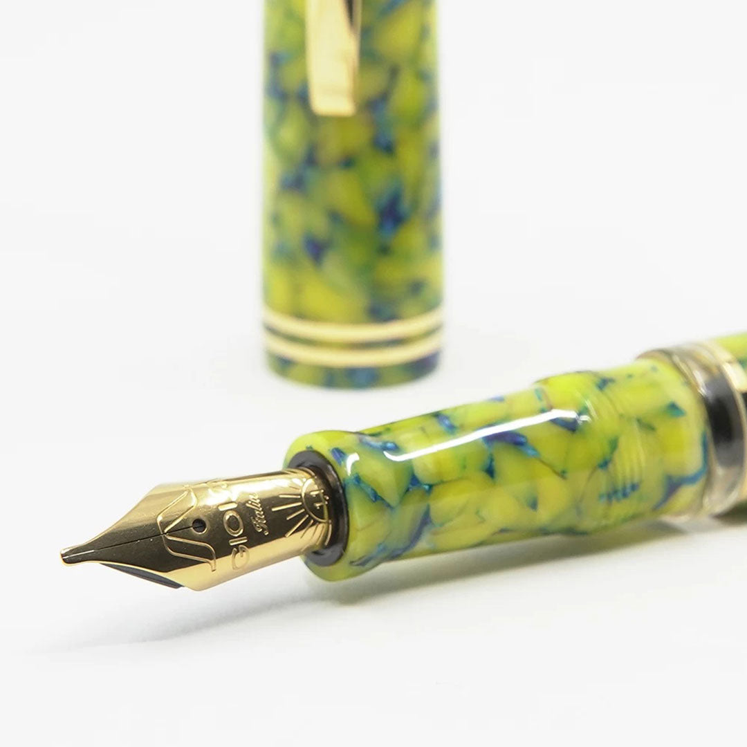 Gioia | Metis Fountain Pen | Colibri Gold | Fine Nib Gioia