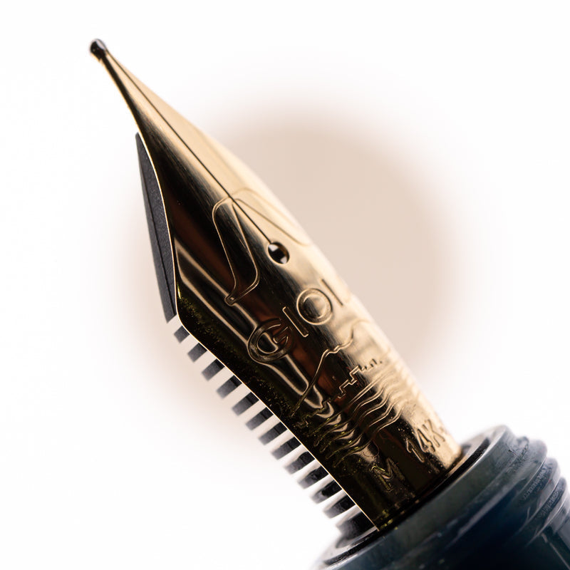 Gioia | Sephora | Fountain Pen | Nuit Ebonite | Gold Trims Gioia