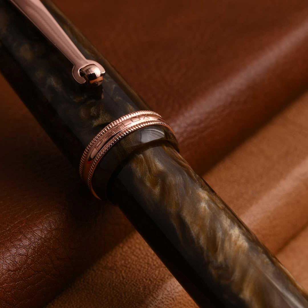 Penlux | Fountain Pen | Grande Brown Wave Penlux