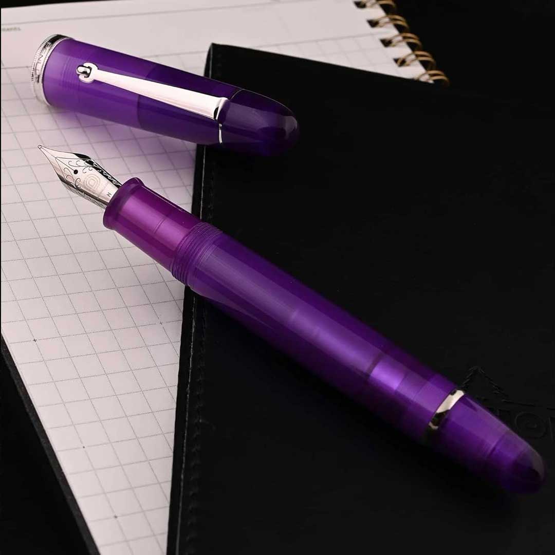 Penlux | Masterpiece Grande | Fountain Pen | Aurora Australis | Purple | Piston Filling Penlux