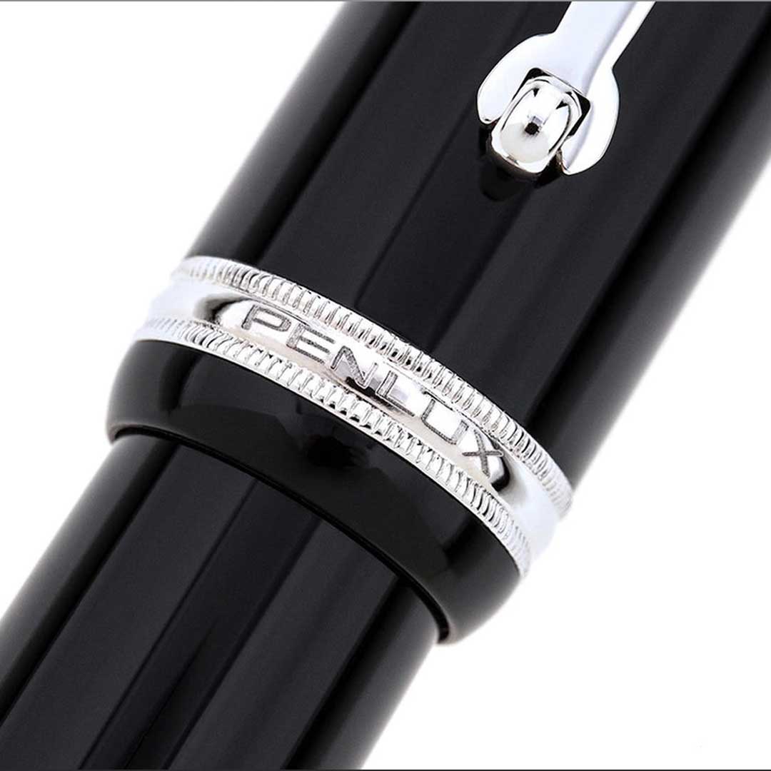 Penlux | Masterpiece Grande | Fountain Pen | Black Body | Piston Filling Penlux