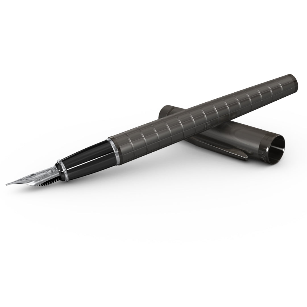 Scrikss | Honour 38 | Carbon Gray | Fountain Pen | Gun Metal Plated Trims Scrikss