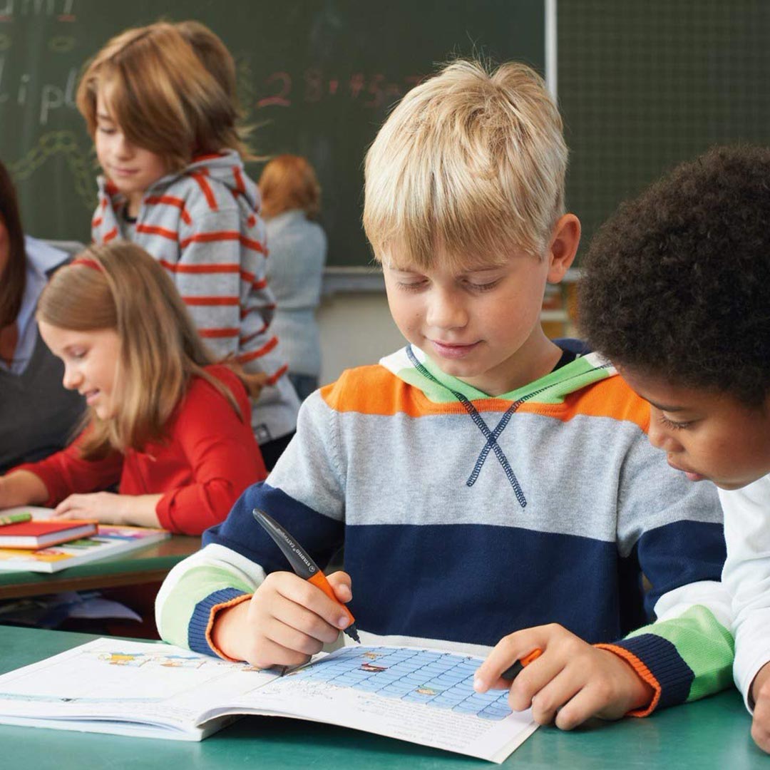 Stabilo | Easy Original | Pastel | Roller Ball Pen | Right Handed | Lime Green | Pack of 1 Stabilo