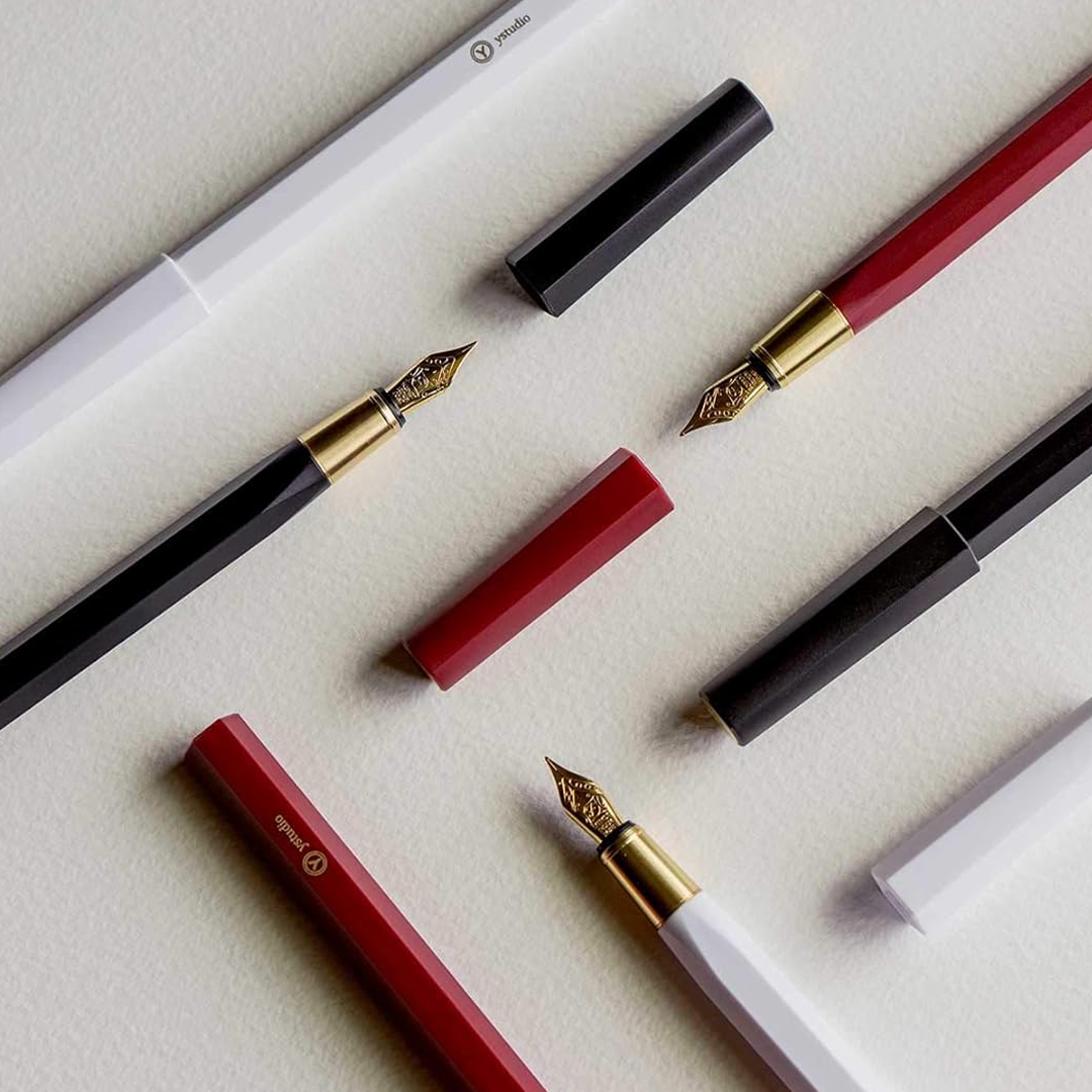 Ystudio | Fountain Pen | Resin Series | Acrylic Brass Red | Medium Nib YSTUDIO