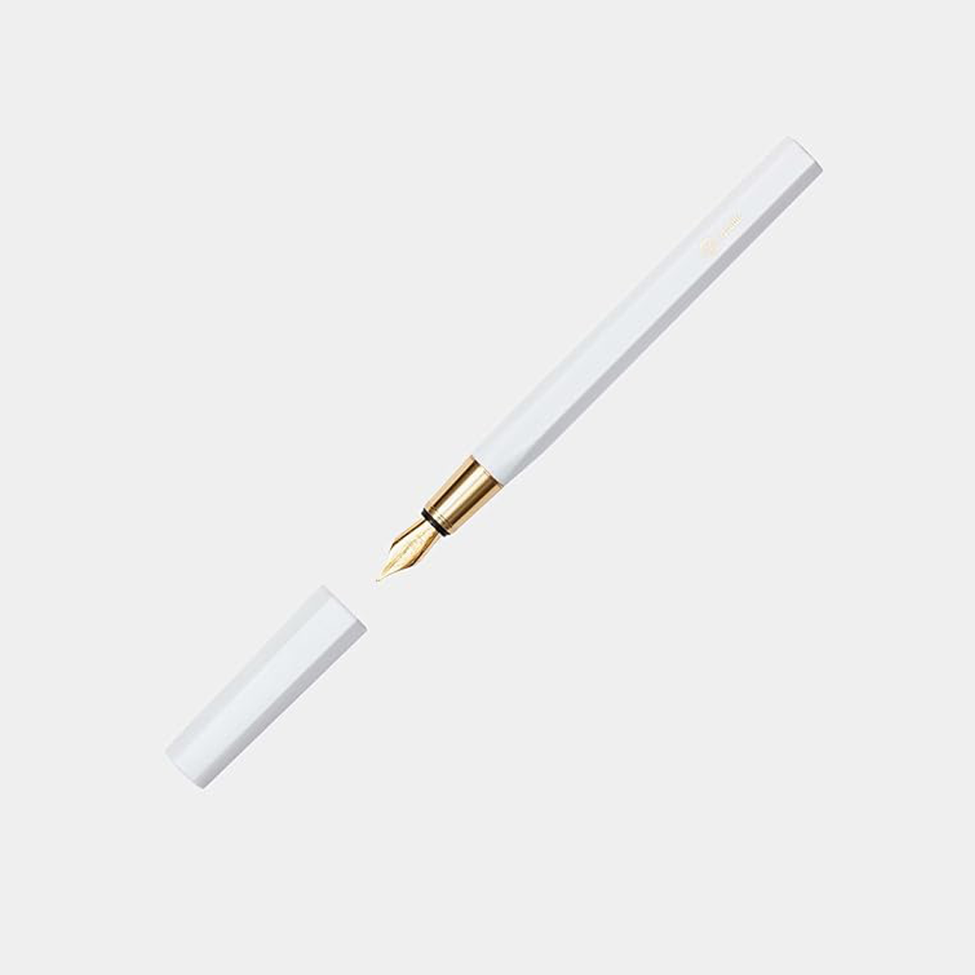 Ystudio | Fountain Pen | Resin Series | Acrylic Brass White | Medium Nib YSTUDIO